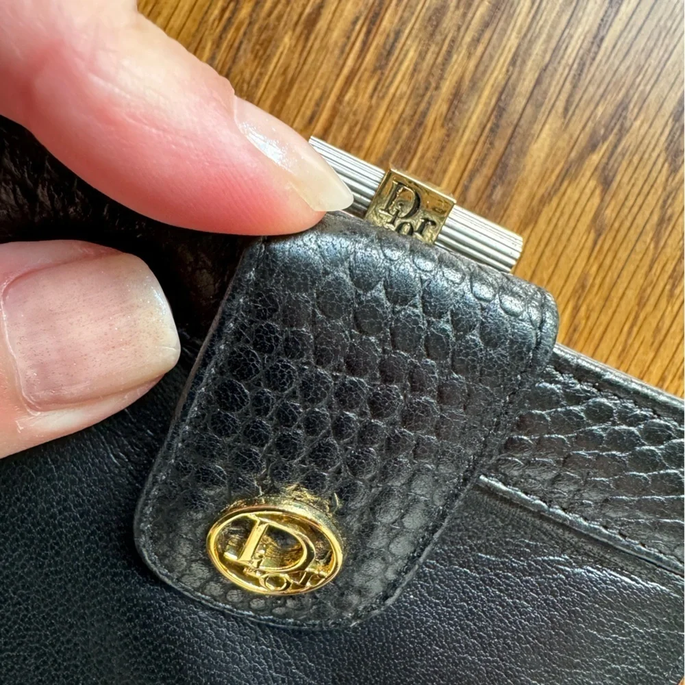 Dior euc black